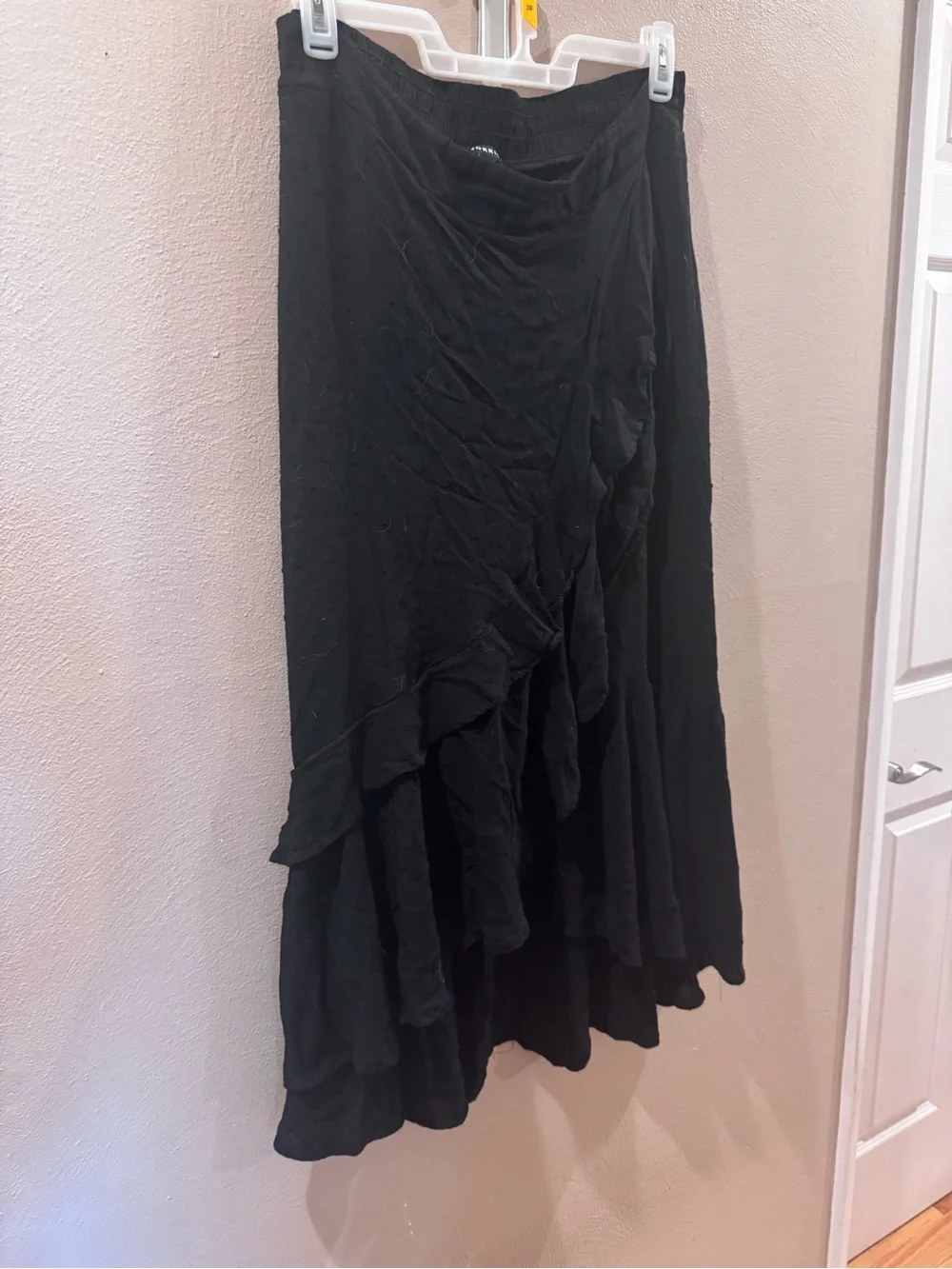 Black Ruffled tiered hi lo Women's Skirt - Picture 1 of 5